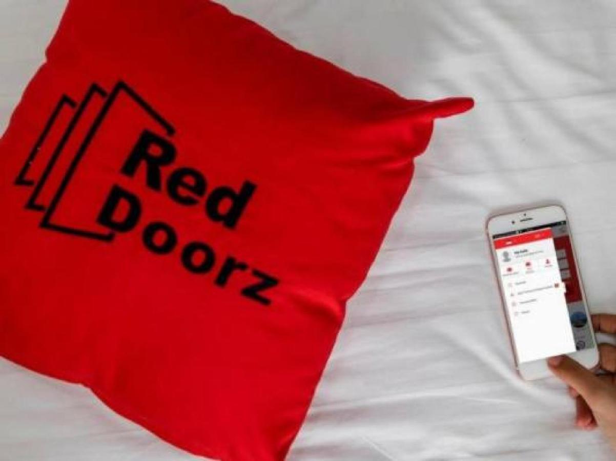 ג'קרטה Reddoorz Plus @ Tendean מראה חיצוני תמונה